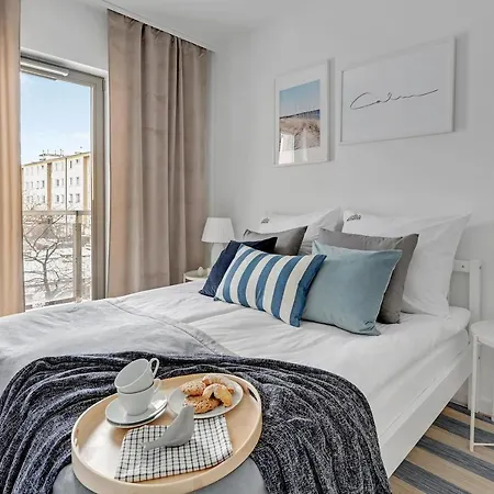 Lägenhetshotell Waterlane Riverside - Spa, Pool, Gym & Parking By Downtown 4*