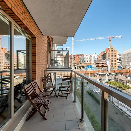 Waterlane Riverside - Spa, Pool, Gym & Parking By Downtown Gdańsk