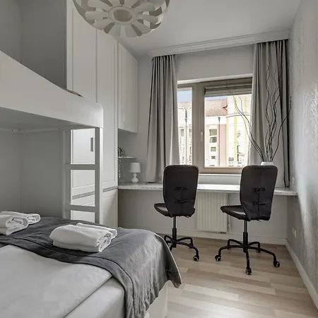 Waterlane Riverside - Spa, Pool, Gym & Parking By Downtown Gdańsk