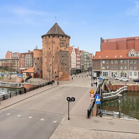 Waterlane Riverside - Spa, Pool, Gym & Parking By Downtown 4* Gdańsk