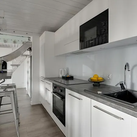 Waterlane Riverside - Spa, Pool, Gym & Parking By Downtown *
