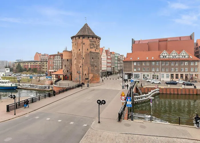 Waterlane Riverside - Spa, Pool, Gym & Parking By Downtown 4* Gdańsk