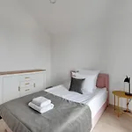 Waterlane Riverside - Spa, Pool, Gym & Parking By Downtown Danzig