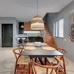 Waterlane Riverside - Spa, Pool, Gym & Parking By Downtown Aparthotel
