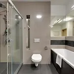 Waterlane Riverside - Spa, Pool, Gym & Parking By Downtown 4*