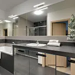 Waterlane Riverside - Spa, Pool, Gym & Parking By Downtown
