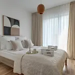 Waterlane Riverside - Spa, Pool, Gym & Parking By Downtown Aparthotel 4*