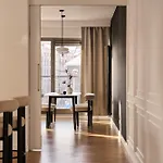 Waterlane Riverside - Spa, Pool, Gym & Parking By Downtown 4*