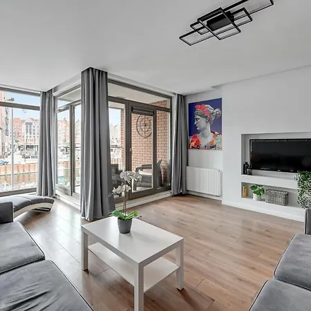 公寓式酒店 Waterlane Riverside - Spa, Pool, Gym & Parking By Downtown 4*