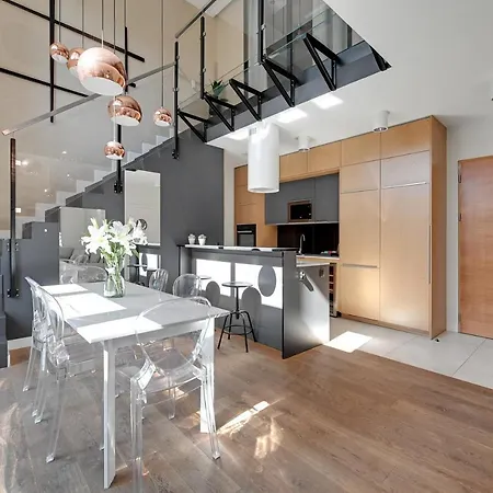 Waterlane Riverside - Spa, Pool, Gym & Parking By Downtown 4* 格但斯克