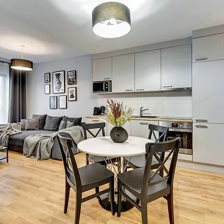 Waterlane Riverside - Spa, Pool, Gym & Parking By Downtown 4*