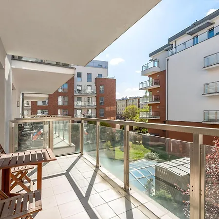 Apartment Waterlane Riverside - Spa, Pool, Gym & Parking By Downtown Gdansk
