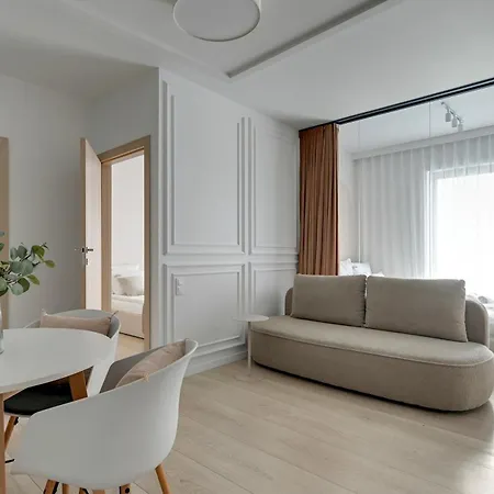 Waterlane Riverside - Spa, Pool, Gym & Parking By Downtown 아파트호텔 4*