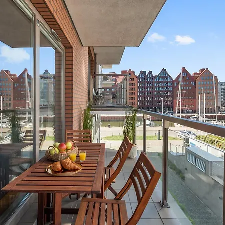 Waterlane Riverside - Spa, Pool, Gym & Parking By Downtown 4*