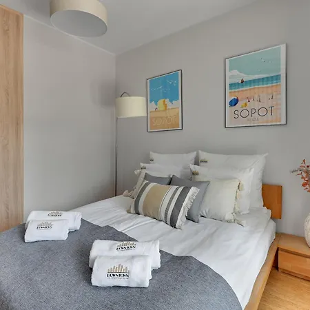 Waterlane Riverside - Spa, Pool, Gym & Parking By Downtown Gdańsk