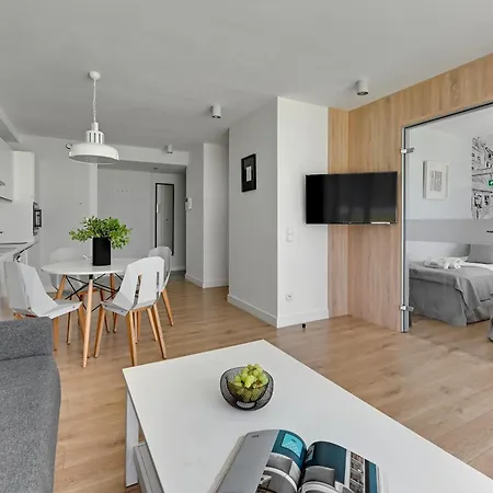 דירה Waterlane Riverside - Spa, Pool, Gym & Parking By Downtown גדנסק