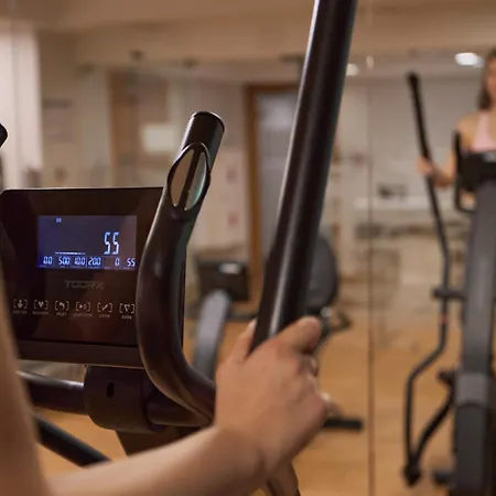 Waterlane Riverside - Spa, Pool, Gym & Parking By Downtown Lägenhet *