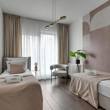 Waterlane Riverside - Spa, Pool, Gym & Parking By Downtown Gdańsk