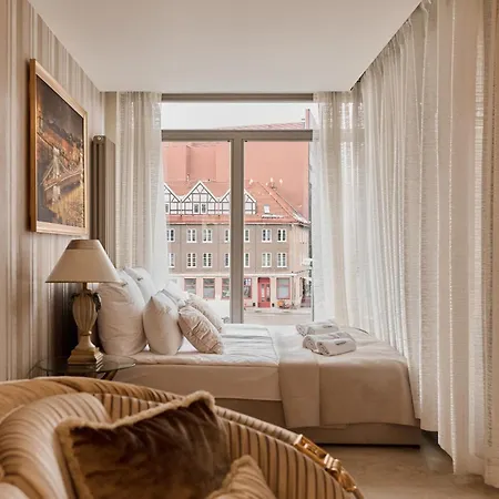 Waterlane Riverside - Spa, Pool, Gym & Parking By Downtown Aparthotel