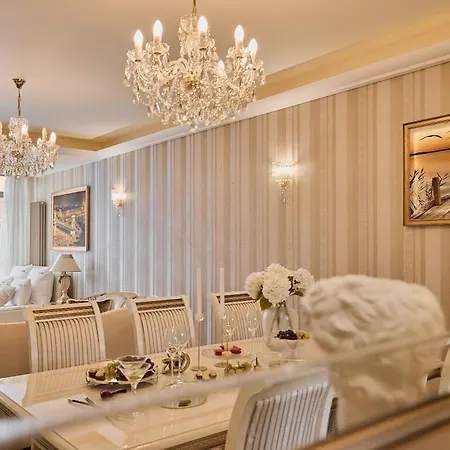 Waterlane Riverside - Spa, Pool, Gym & Parking By Downtown Appart hôtel