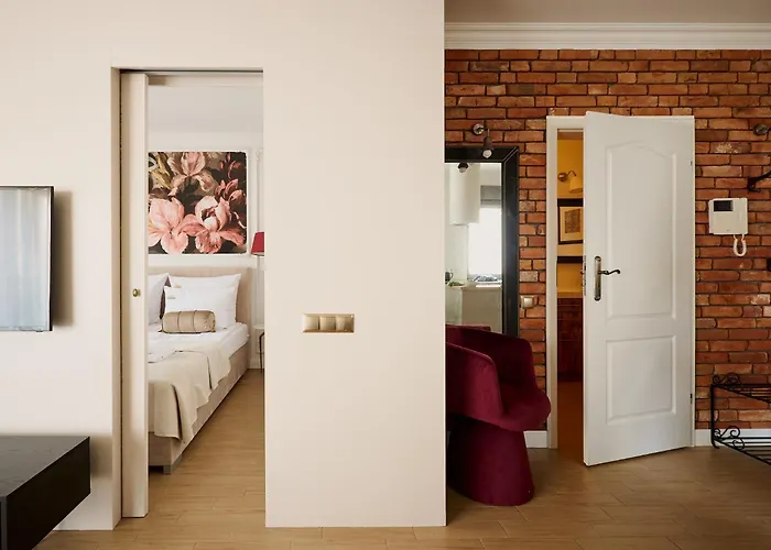 Waterlane Riverside - Spa, Pool, Gym & Parking By Downtown 4*